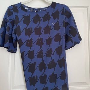 Chase bank lands end uniform top